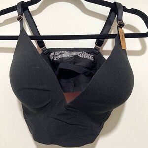 NWT Victoria's Secret Bralette-`♡´-